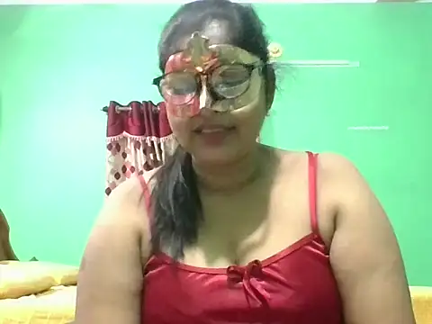 Snapshot of Kavya17 chatting on 06/24/26, 06:29 Kavya17 online show from 06/24/26, 06:29