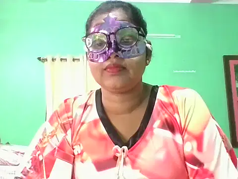 Snapshot of Kavya17 chatting on 07/05/26, 09:16 Kavya17 online show from 07/05/26, 09:16