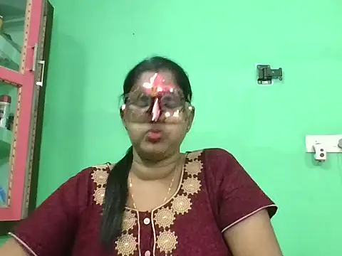 Snapshot of Kavya17 chatting on 07/27/26, 02:13 Kavya17 online show from 07/27/26, 02:13
