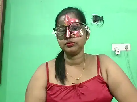 Snapshot of Kavya17 chatting on 07/29/26, 03:04 Kavya17 online show from 07/29/26, 03:04