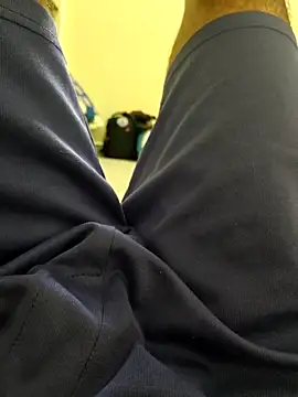 1Horny Boy1 online show from 05/31/26, 06:04