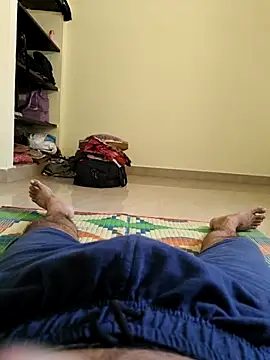 1Horny Boy1 online show from 06/05/26, 04:52