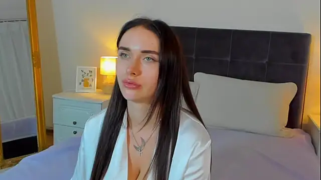 KellyWhites online show from 06/30/26, 05:41
