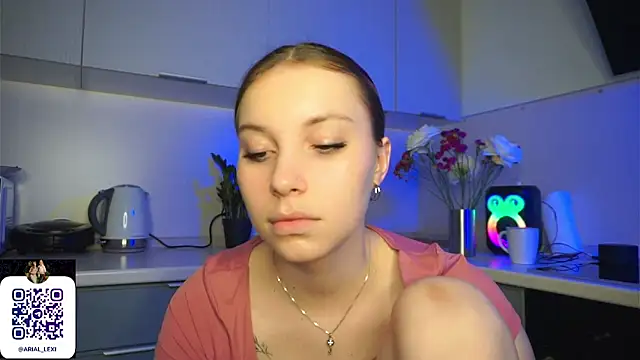 Snapshot of Sairallyn chatting on 06/20/26, 10:45 Sairallyn online show from 06/20/26, 10:45