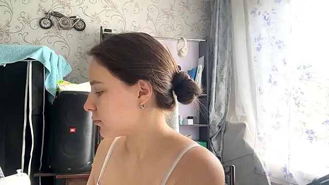 KathyrnEdmison online show from 06/03/26, 05:10