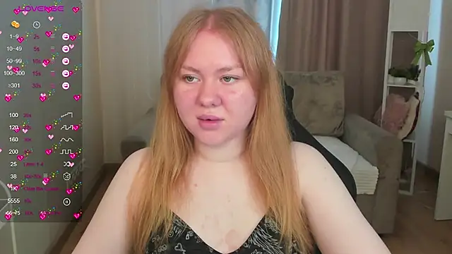 AlexaaBee online show from 06/28/26, 08:09