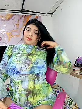 luxuryluna online show from 05/23/26, 11:42