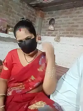 Snapshot of Hindicouple1 chatting on 06/29/26, 03:34 Hindicouple1 online show from 06/29/26, 03:34