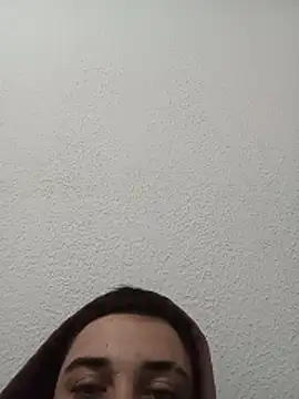 lucasComedor69  online show from 05/13/26, 08:49