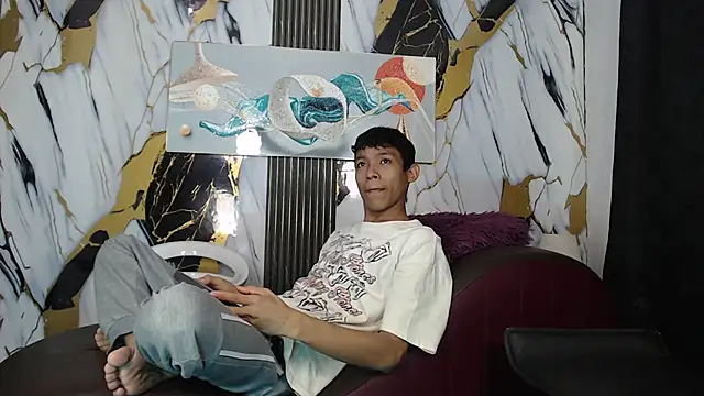Snapshot of GREAT_BALLS chatting on 06/06/26, 01:11 GREAT BALLS online show from 06/06/26, 01:11