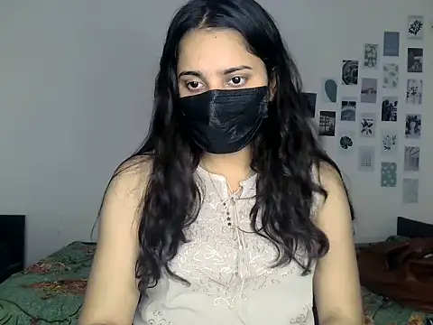 Snapshot of priyanks_sharma37 chatting on 06/13/26, 05:49 priyanks sharma37 online show from 06/13/26, 05:49