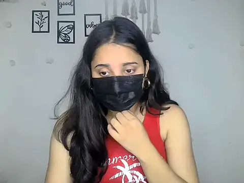 Snapshot of priyanks_sharma37 chatting on 06/15/26, 05:42 priyanks sharma37 online show from 06/15/26, 05:42