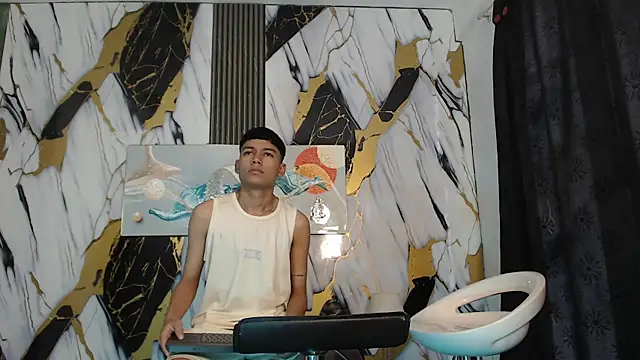 KING LOVERS1 online show from 06/28/26, 01:17