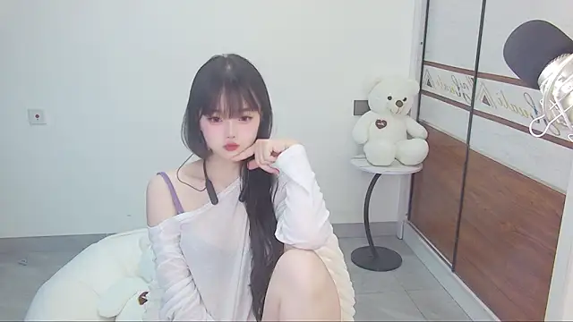Evil-Bunny007 online show from 05/16/26, 10:12