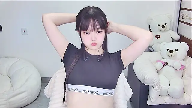 Evil-Bunny007 online show from 06/24/26, 12:26