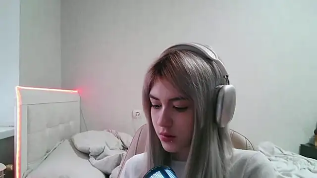 Snapshot of lettiegray chatting on 05/16/26, 10:36 lettiegray online show from 05/16/26, 10:36