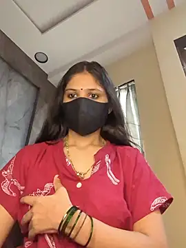 kaira noty online show from 06/03/26, 03:09