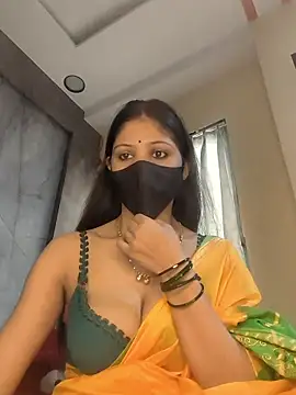 kaira noty online show from 06/08/26, 03:18