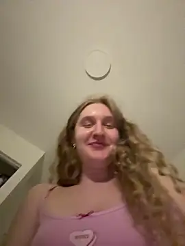 pr1ncess mads17 online show from 05/15/26, 11:34