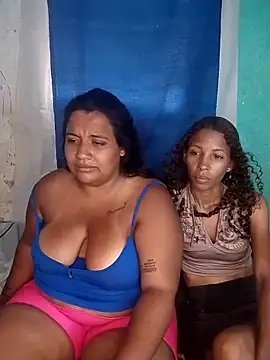 Snapshot of sexy-latina24u chatting on 06/02/26, 05:37 sexy-latina24u online show from 06/02/26, 05:37