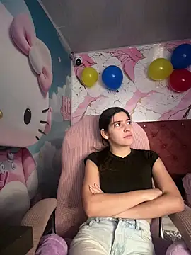 Stefany LS online show from 06/19/26, 01:04
