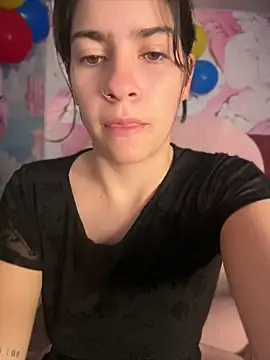 Stefany LS online show from 06/26/26, 01:04