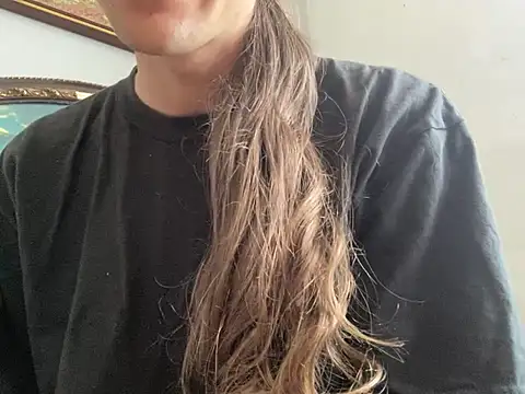Mattnavybutt online show from 05/26/26, 02:24