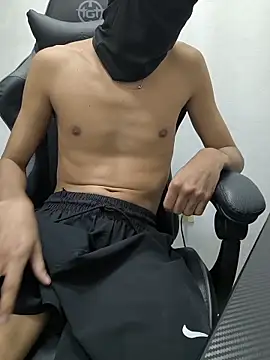 LuanAlvess online show from 06/12/26, 02:32