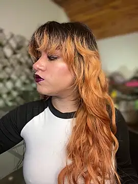 NikkiNix online show from 05/18/26, 01:06