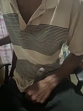 Snapshot of Inuchethi chatting on 01/21/25, 12:25 Inuchethi online show from 01/21/25, 12:25