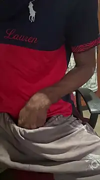 Snapshot of Inuchethi chatting on 03/02/25, 12:53 Inuchethi online show from 03/02/25, 12:53