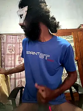 Snapshot of Inuchethi chatting on 11/15/25, 01:14 Inuchethi online show from 11/15/25, 01:14