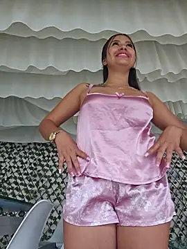 Luisa Madrid online show from 06/30/26, 12:06