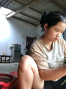 Ninaa01 online show from 05/20/26, 03:34