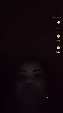 Snapshot of NailGoddessnow chatting on 01/11/25, 03:44 NailGoddessnow online show from 01/11/25, 03:44