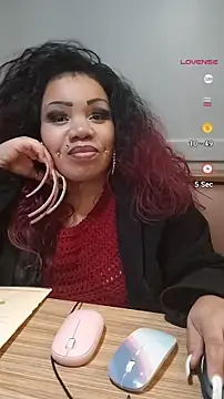 Snapshot of NailGoddessnow chatting on 01/31/25, 10:20 NailGoddessnow online show from 01/31/25, 10:20