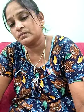 Snapshot of mynatamil143 chatting on 05/31/26, 06:31 mynatamil143 online show from 05/31/26, 06:31