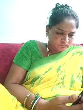 Snapshot of mynatamil143 chatting on 06/07/26, 03:54 mynatamil143 online show from 06/07/26, 03:54