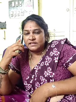 Snapshot of mynatamil143 chatting on 06/13/26, 03:48 mynatamil143 online show from 06/13/26, 03:48