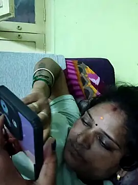 Snapshot of mynatamil143 chatting on 06/21/26, 06:21 mynatamil143 online show from 06/21/26, 06:21