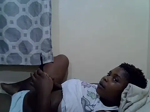 Snapshot of queentashana chatting on 05/29/26, 06:50 queentashana online show from 05/29/26, 06:50