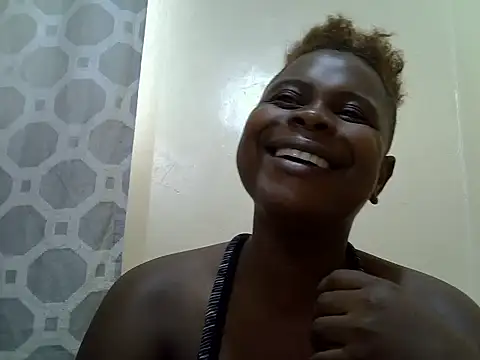 Snapshot of queentashana chatting on 06/10/26, 05:28 queentashana online show from 06/10/26, 05:28