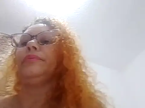 anabiatrizboa online show from 05/18/26, 05:46