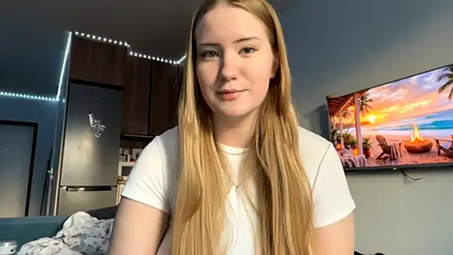 Lisi Kiss  online show from 05/16/26, 05:12