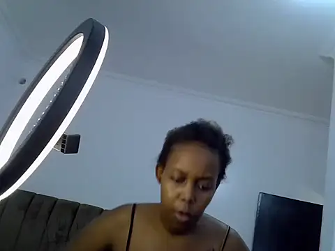 Bianca0011 online show from 06/04/26, 01:39