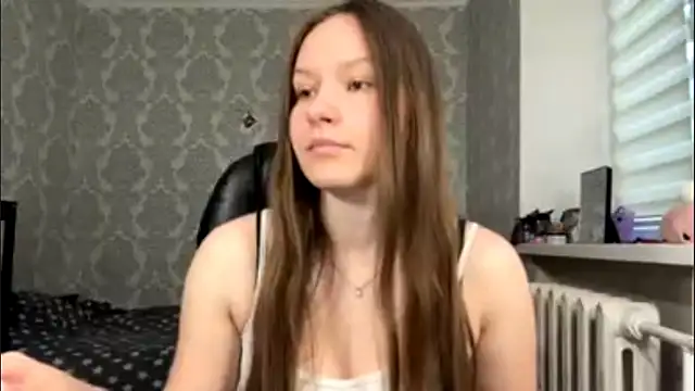 ShaylaChong online show from 06/07/26, 04:16