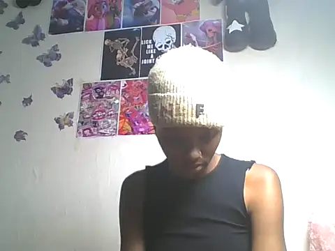 Snapshot of loversoncam chatting on 06/24/26, 05:45 loversoncam online show from 06/24/26, 05:45