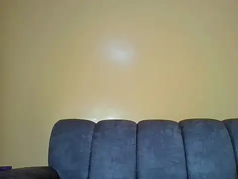 Snapshot of Slim-Mitchka chatting on 06/21/26, 11:51 Slim-Mitchka online show from 06/21/26, 11:51