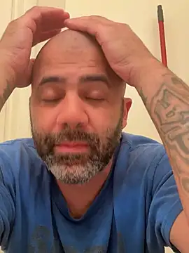 bigdick20101 online show from 06/13/26, 04:54