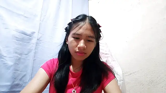 Snapshot of JoyeAmesbury chatting on 07/04/26, 01:17 JoyeAmesbury online show from 07/04/26, 01:17